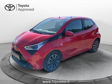 Toyota Aygo 2nd serie Connect 1.0 VVT-i 72 CV...