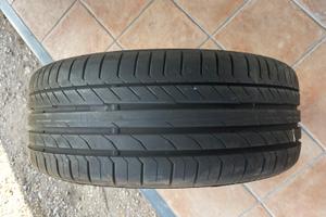 4 pneumatici 235/45R19 95V