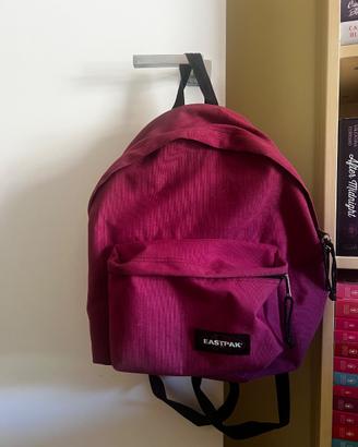 Zainetto Eastpack color fucsia