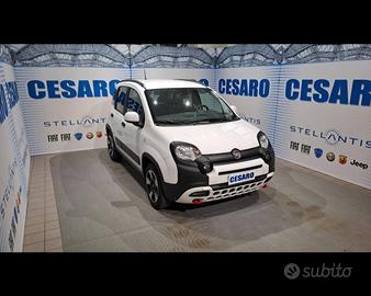FIAT New Panda 1.0 Hybrid Cross s&s 70cv 5p.ti