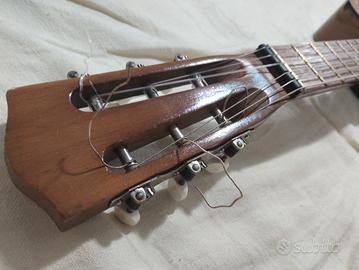 chitarra parlor 