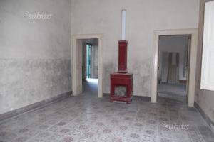 Palazzo storico del '900 - Casarano (LE)