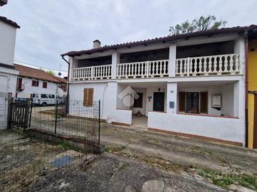CASA DI CORTE A VALFENERA