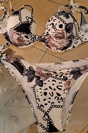 costume donna  usato 