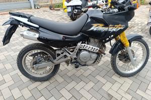 Honda NX 650 Dominator