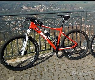 Mountain bike bmc
