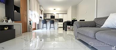 4 LOCALI A TRESCORE BALNEARIO