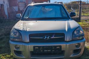 Hyundai Tucson 2.7i 4x4