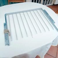 Portapantaloni estraibile IKEA – robusto e salvasp