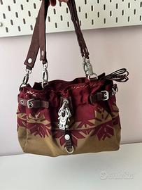 George Gina & Lucy Borsa “Test me” Lilly Hammer