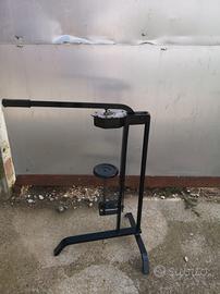 tappatrice per tappi sughero