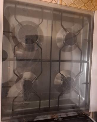 Cucina acciaio 4 fuochi smeg