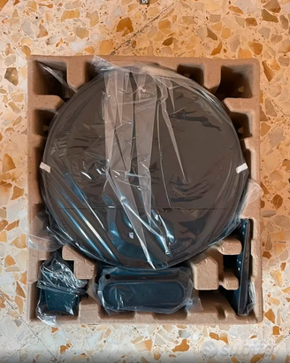 Robot aspirapolvere vacuum
