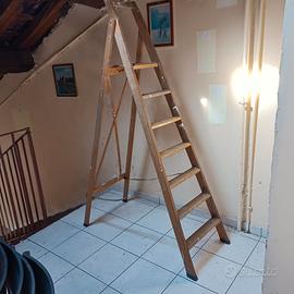scala in legno 