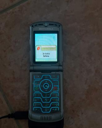 motorola linea V3