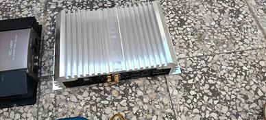 Amplificatore phonocar