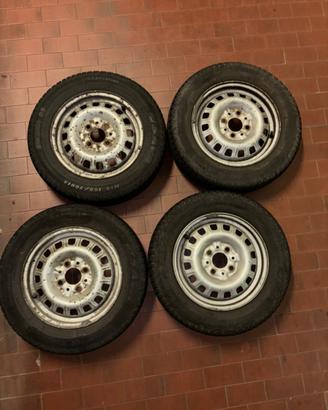 Gomme pneumatici cerchi 155 70 13
