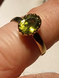 anello con PERIDOTO 