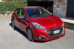 Peugeot 208 PureTech 82 - FULL OPT