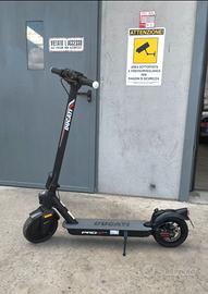 Monopattino elettrico Ducati PRO-II PLUS comenuovo