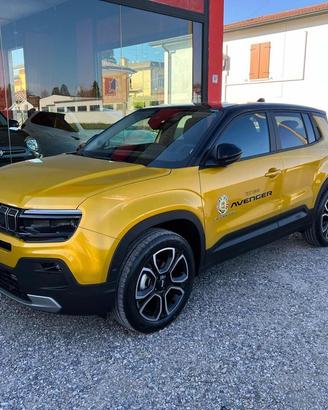 Jeep Avenger 1.2 SUMMIT