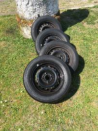 cerchi ferro + gomme 165/70 R13