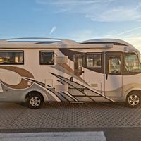 Camper monoscocca