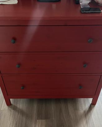 Due Cassettiere Hemnes Rossa ikea