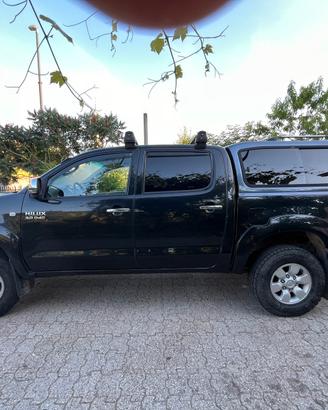 TOYOTA HILUX 3.0 D-4D 171 CV 4X4 DOPPIA CABINA
