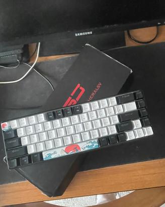 tastiera meccanica rgb