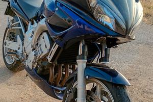 Yamaha Fazer 600 2003
