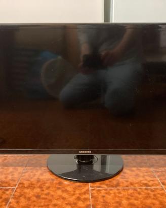 TV Samsung 28"