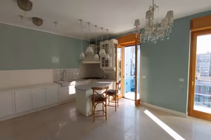 3 Vani e doppi accessori, panoramico, posto auto