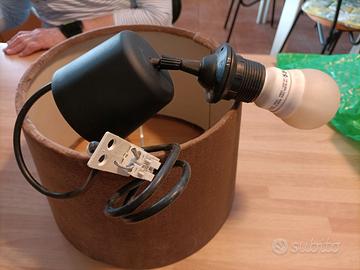 Lampadario Kivsta IKEA completo di paralume medio