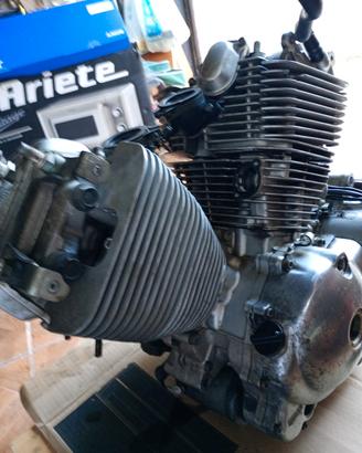 Blocco motore completo Yamaha virago 535 trattabil
