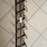 Porta bottiglie da parete