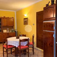 CASA SEMINDIPENDENTE A SELLERO