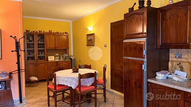 CASA SEMINDIPENDENTE A SELLERO