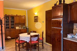 CASA SEMINDIPENDENTE A SELLERO