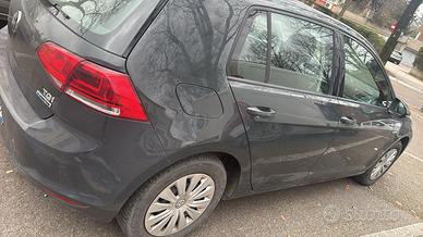 golf 7    1.4 benzina e metano