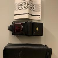NIKON FLASH SB-24 perfettamente funzionante