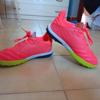 Scarpini da calcetto n33