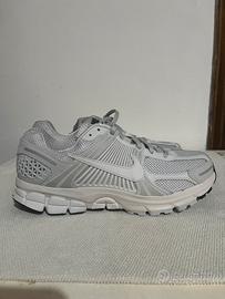 Nike zoom vomero 5