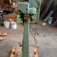 Affilatrice per lame a nastro