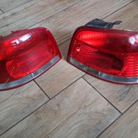 💯URGE! Solo 80€! Coppia Fanali Post. ORIGINALI