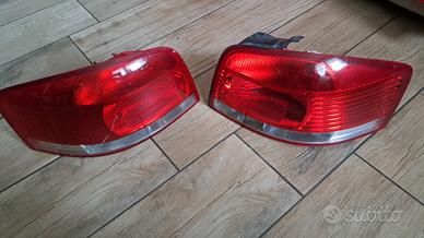 Coppia Fari ORIGINALI Audi A3 8P (03-08) 70€