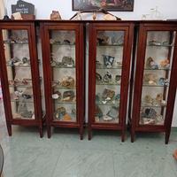 vetrine in legno massiccio 