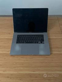 MacBook Pro 16" Retina (2019) i7 / 16GB / 512GB