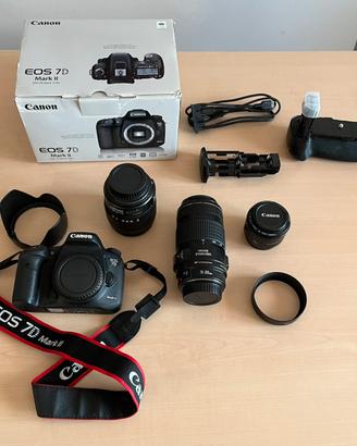 Canon 7D Mark II, 15-85mm IS, 50mm, 70-300mm IS