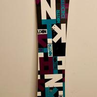 Tavola da snowboard Nikita Chickita 150 + sacca